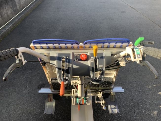 田植機 PC25D-70 写真６